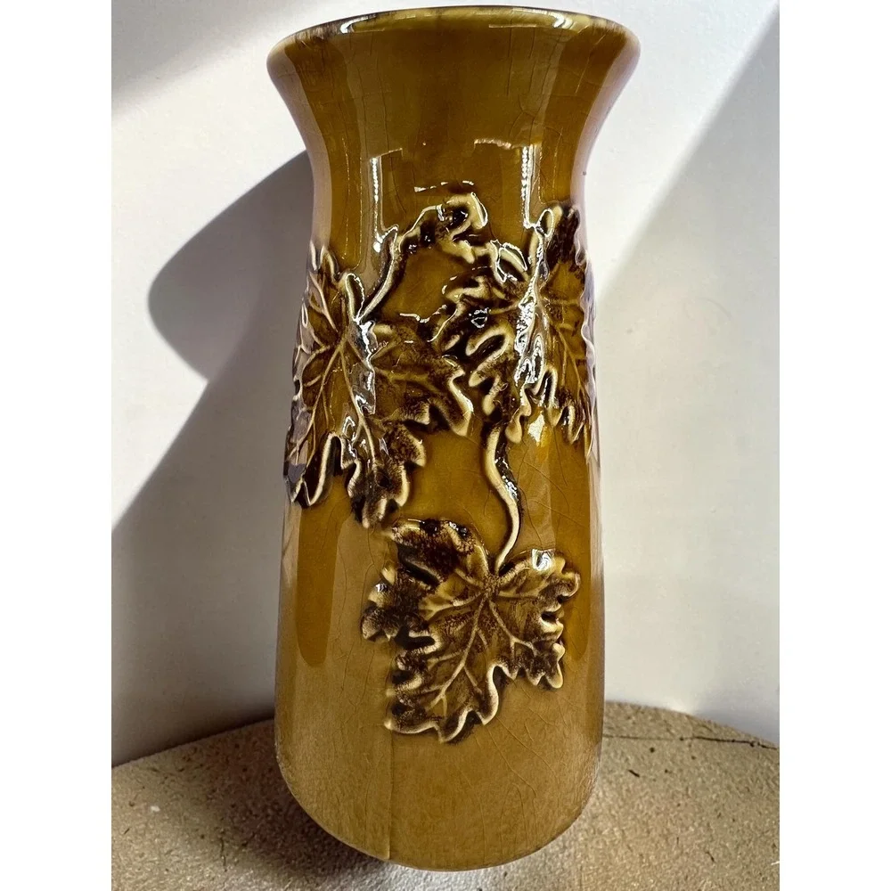 N/A vintage ceramic